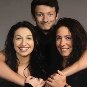 Meet your Posher, Dana